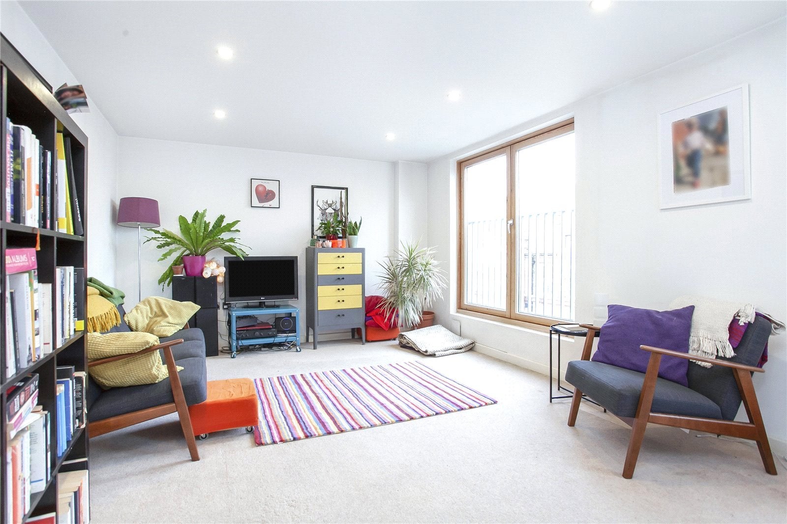 Flat Stoke Newington Road in Greater London