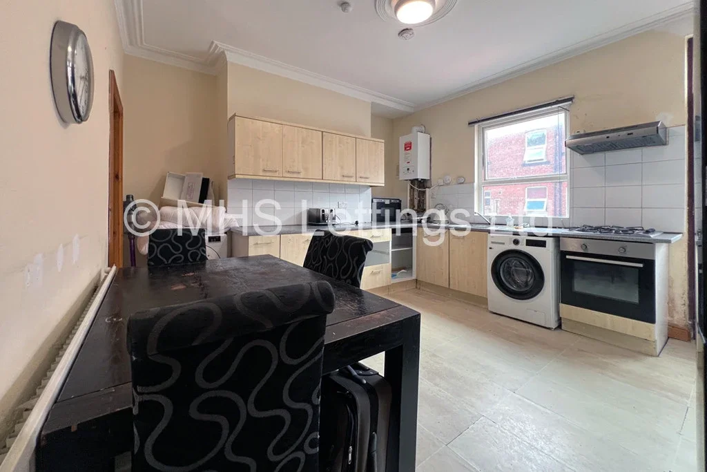 Flat Back Newport Mount in Leeds