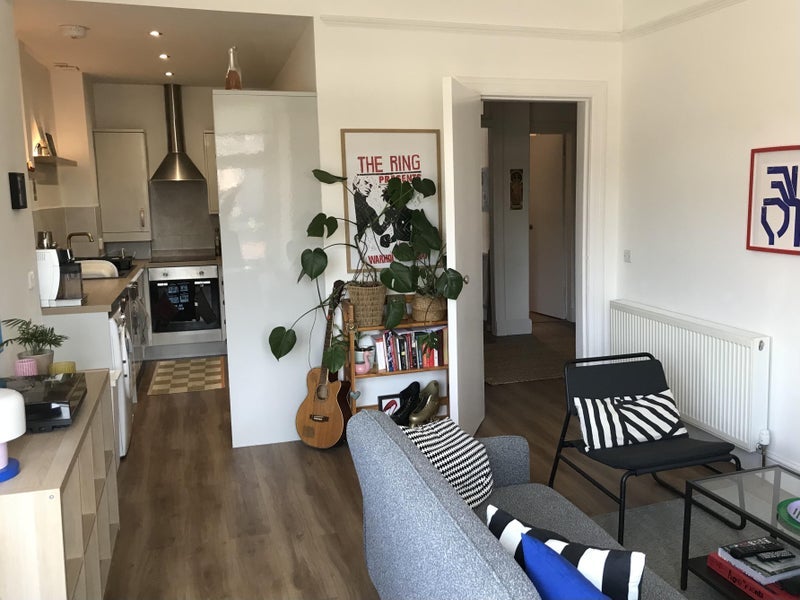 Room King's Park Road in Glasgow