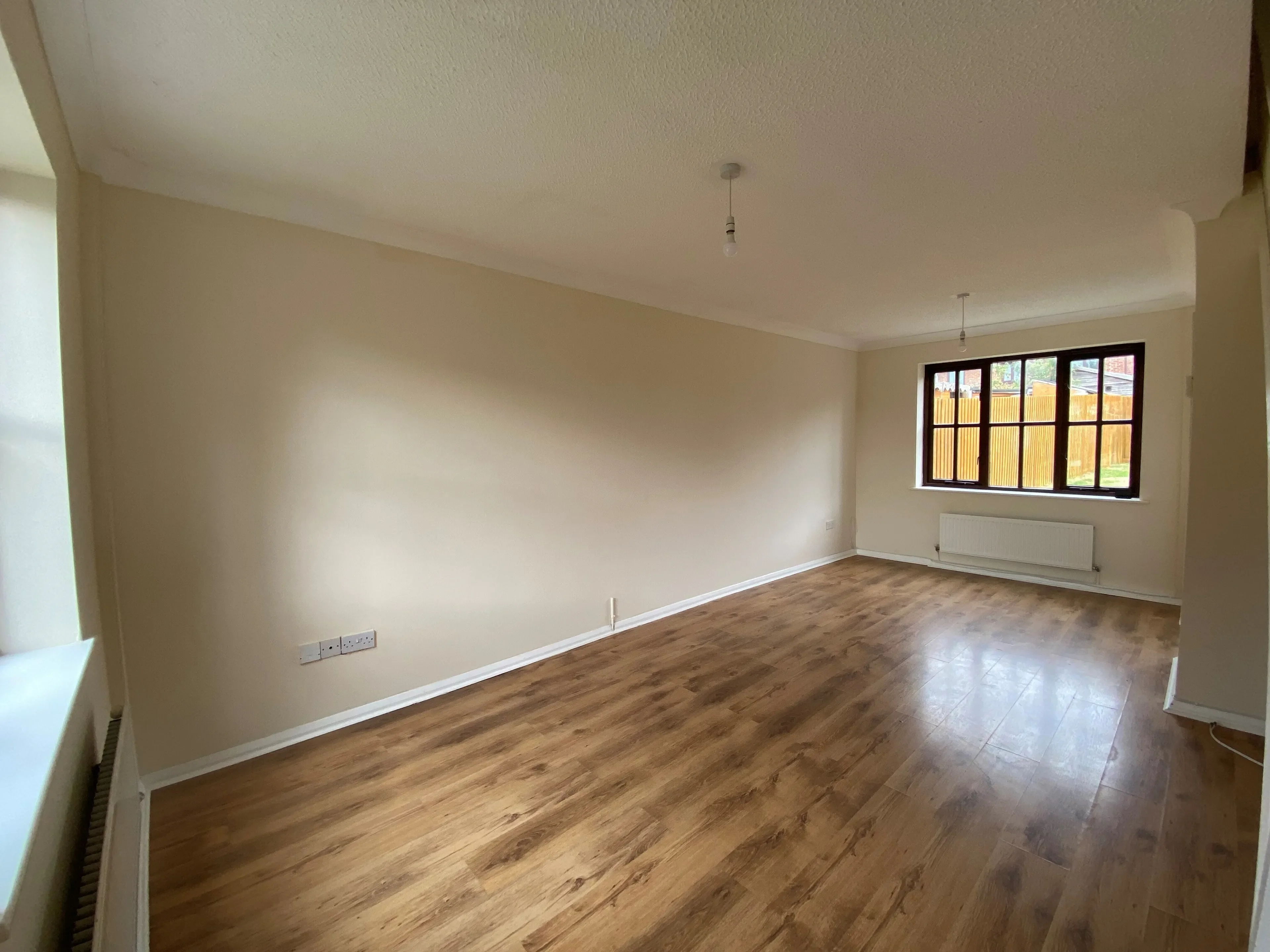 House Applegarth Close in Corby