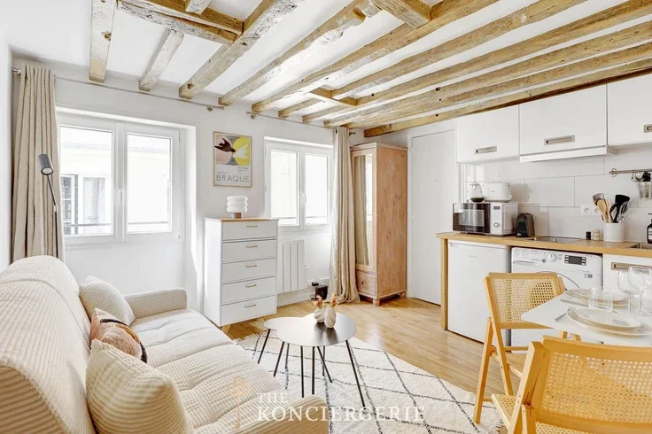 Flat Rue Charlot in Paris