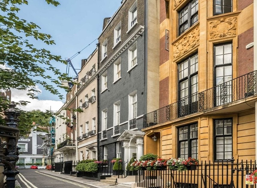 Flat Charles Street in City of Westminster