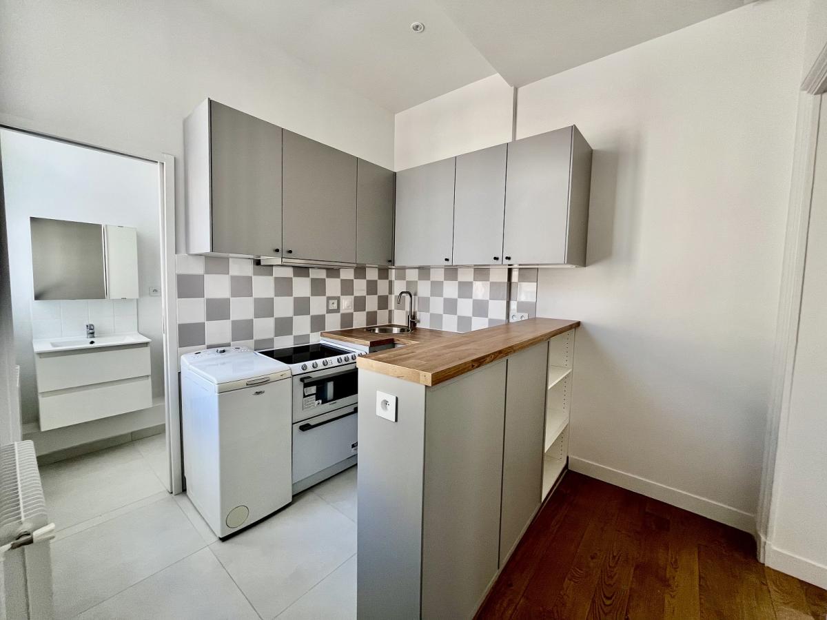 Appartement Avenue des Champs-Élysées à Paris