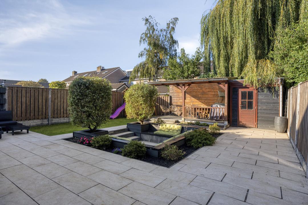 Hoekwoning te koop: Carel van Manderdreef 11, Oosterhout