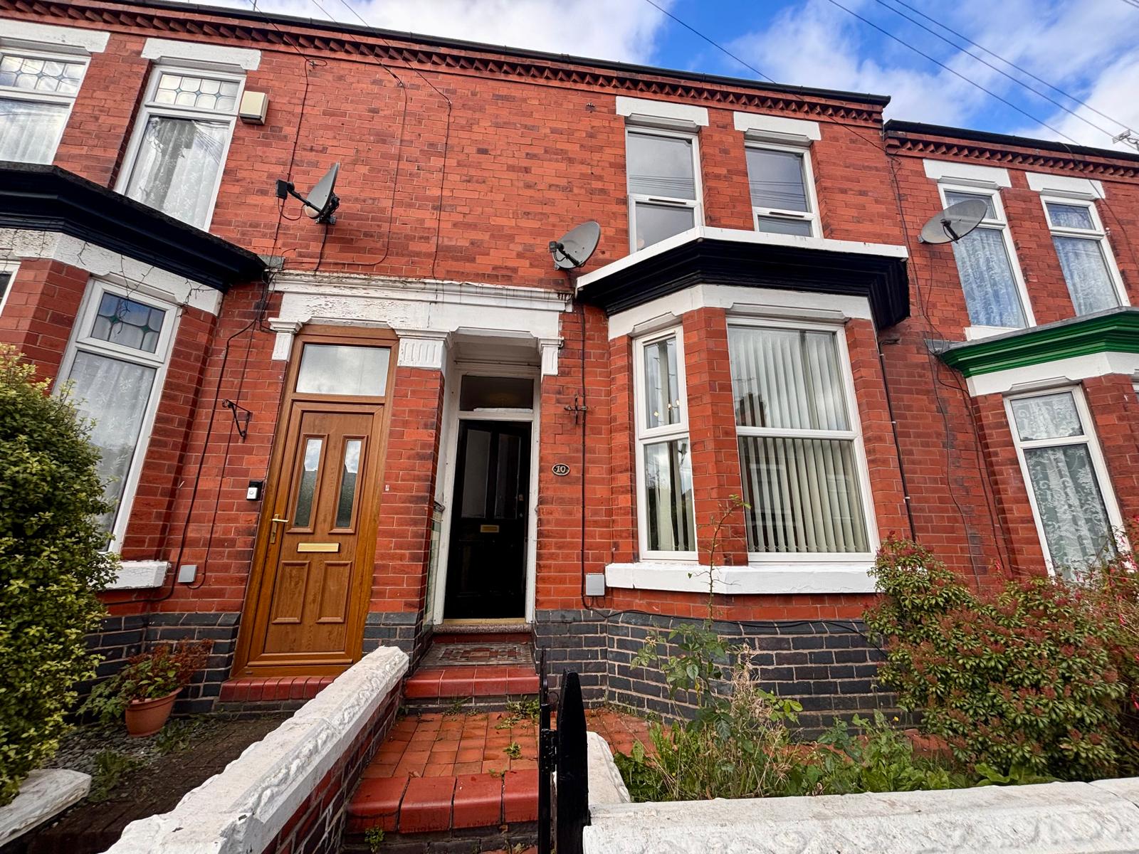House Clifton Avenue in Crewe