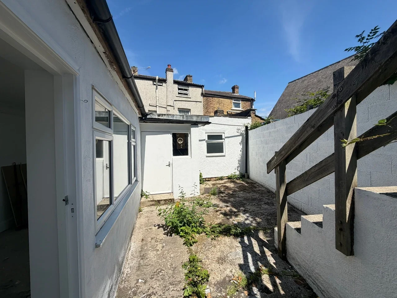 Room Picardy Road in Greater London