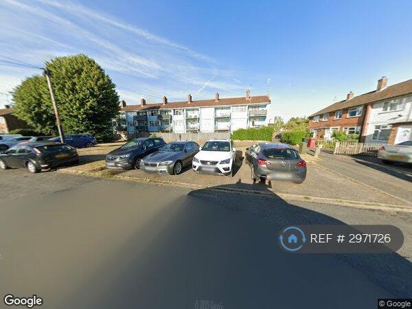 Flat Perryman Way in Slough