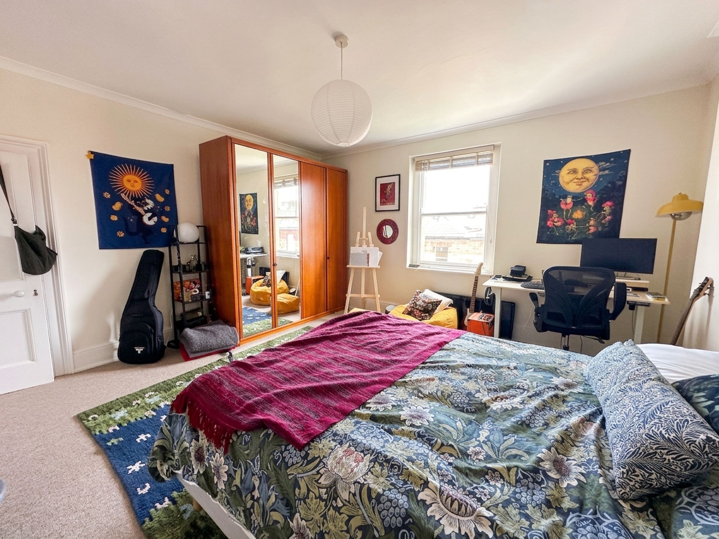 Flat Canynge Square in Bristol