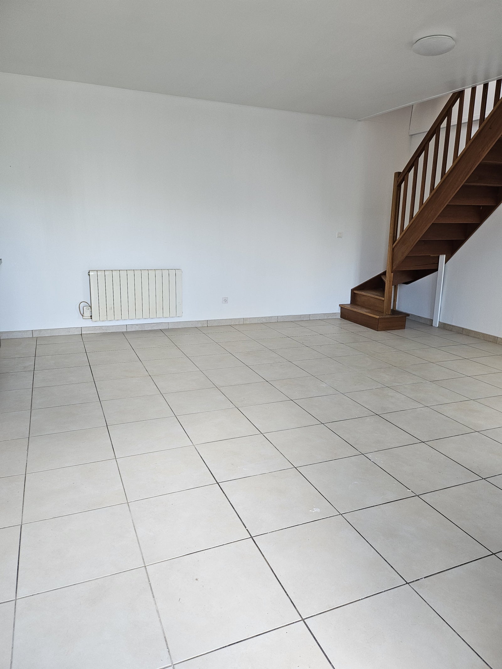 Flat Rue Saint-Jean in Gournay-en-Bray