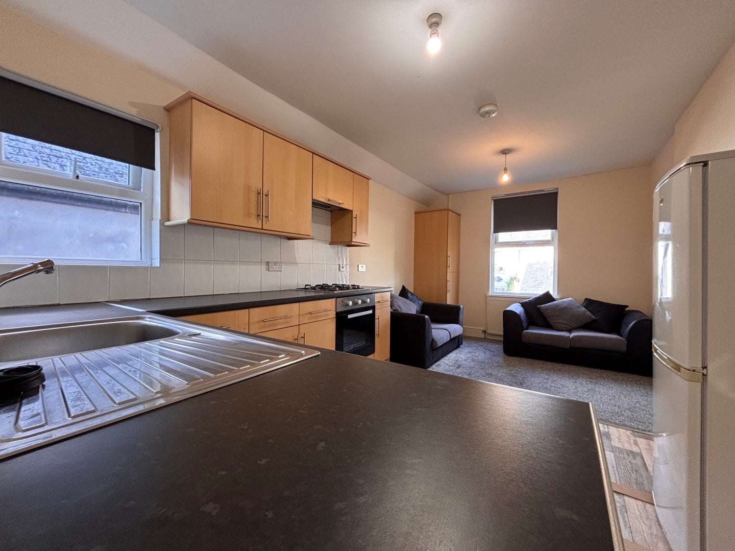 Flat Keppoch Street in Cardiff