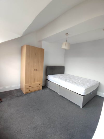 Flat Hartington Road in Stockton-on-Tees