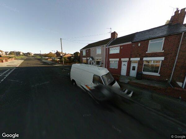 House Leslie Avenue in Maltby