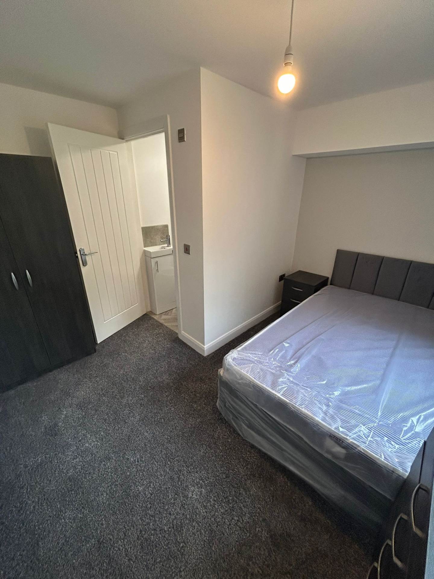 Room The Tithings in Runcorn