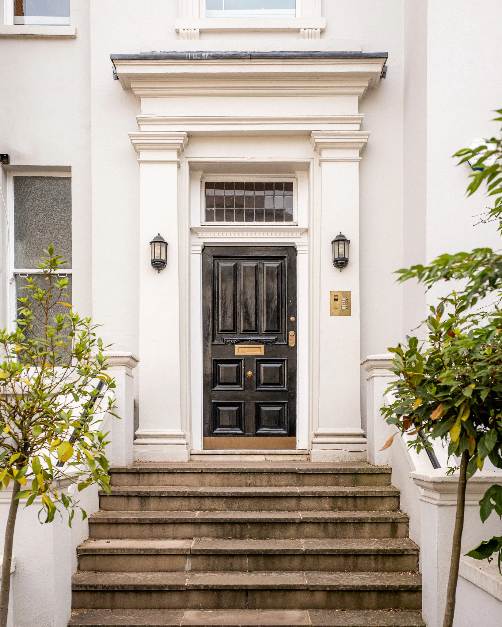 Flat Hyde Park Gate in Greater London
