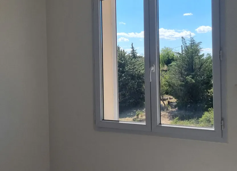 Flat Rue Faubourg Saint-Jean in Villeneuve-de-Berg