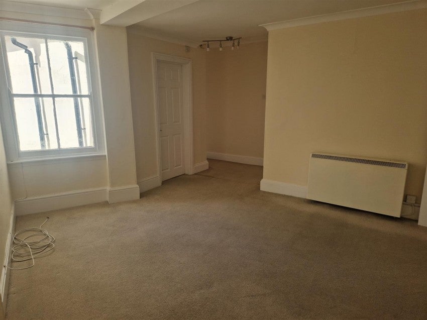 Flat Madford Lane in Launceston