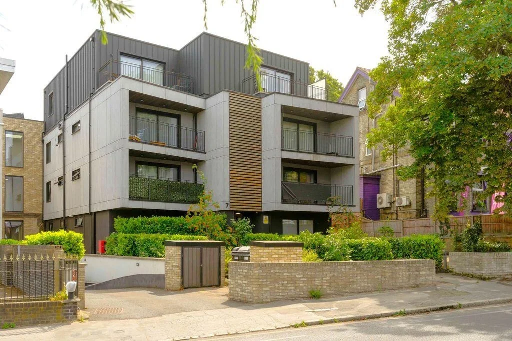 Flat South Park Hill Road in Greater London