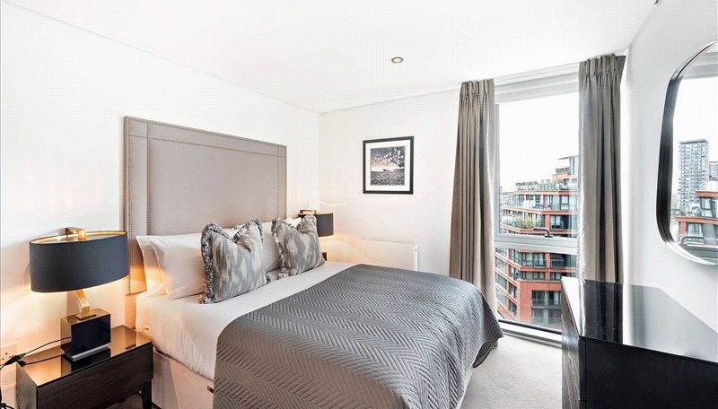 Flat Merchant Square in City of Westminster