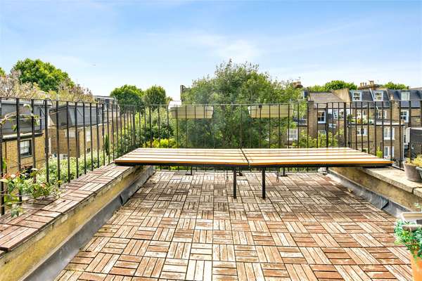 Flat Hammersmith Grove in Greater London