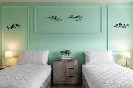 Room Latchet Lane in Upton