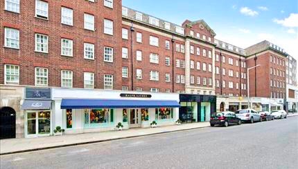 Flat Godfrey Street in Greater London