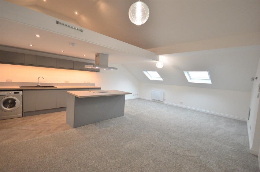 Flat Washway Road in Trafford