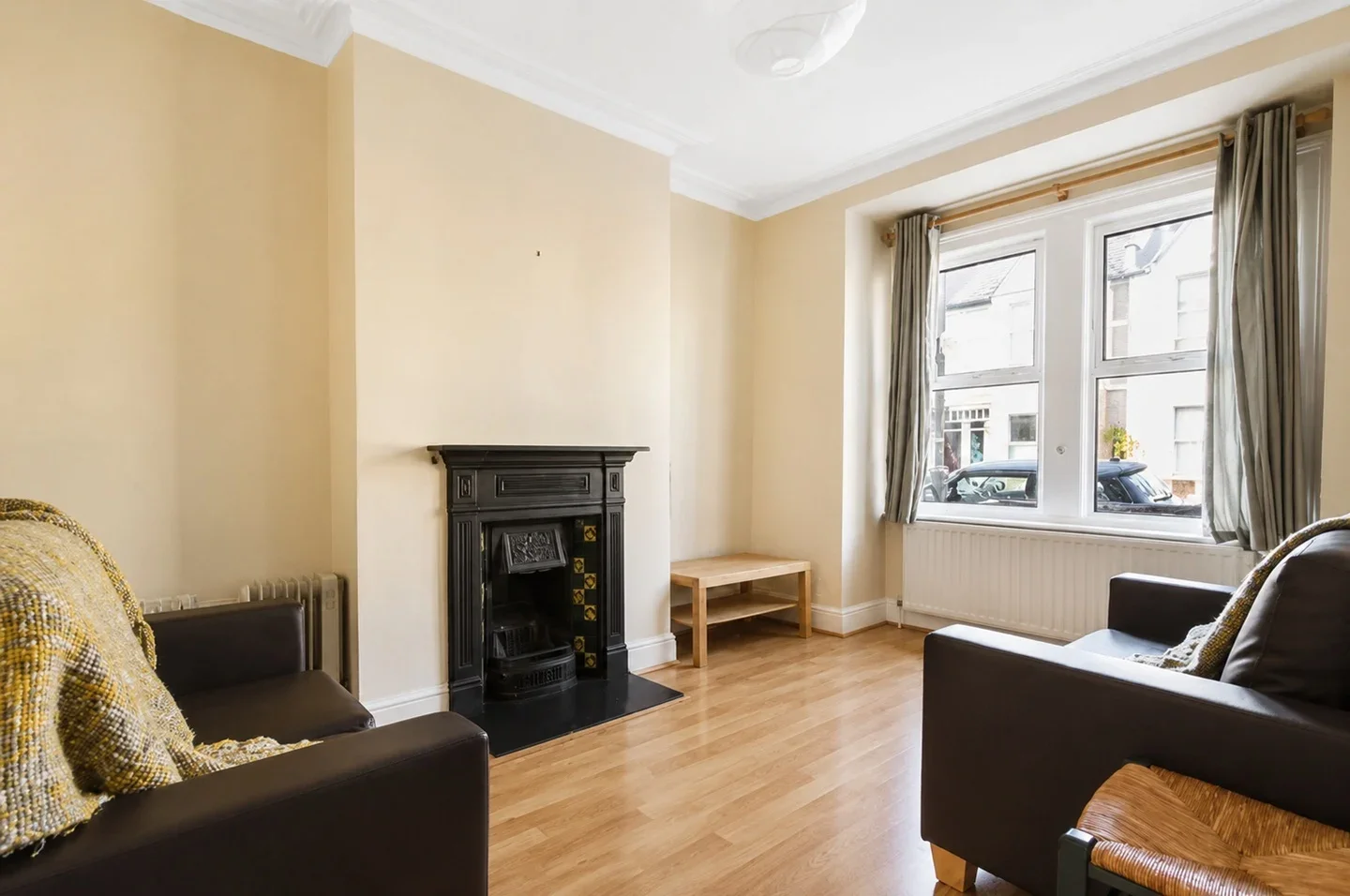 House Rostella Road in Greater London