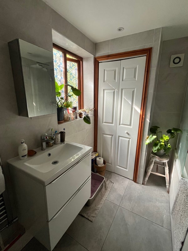 Room Mogg Street in Bristol