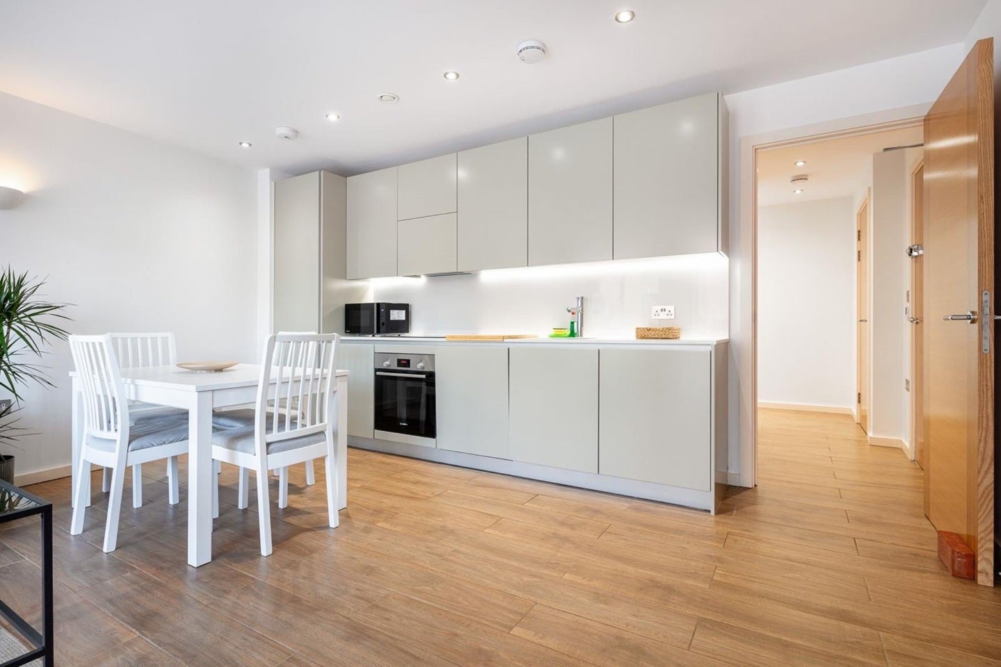 Flat West Green Road in Greater London