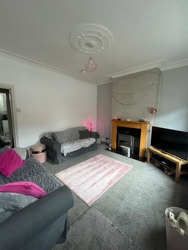 Flat Granby Grove in Leeds