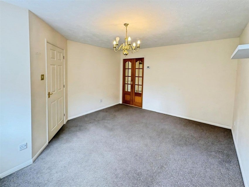 House Carsington Close in Kettering