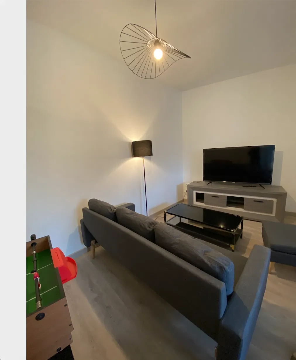 Room Allée des Sports in La Couronne