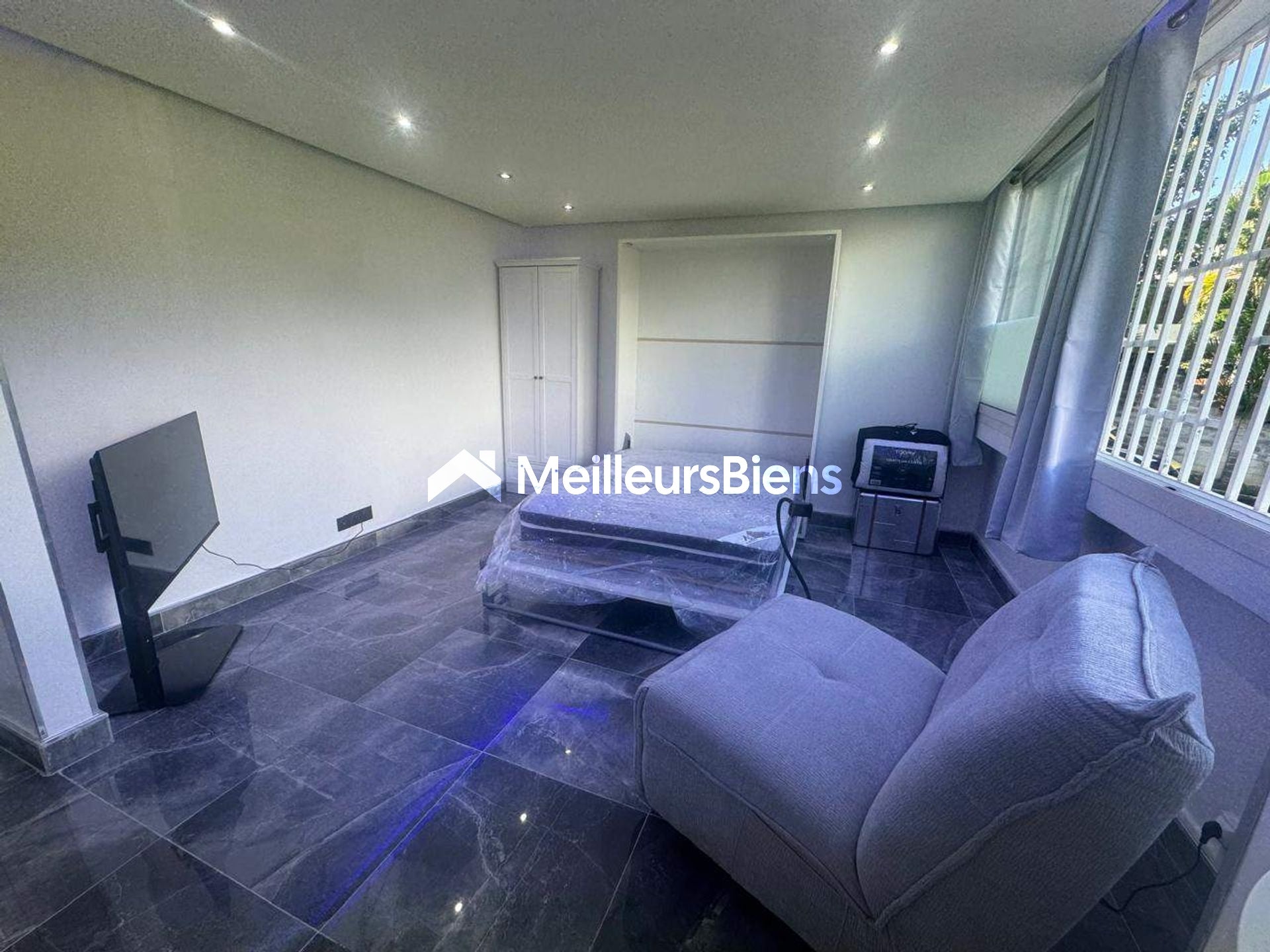 Appartement Rue Paul Valentino à Le Gosier