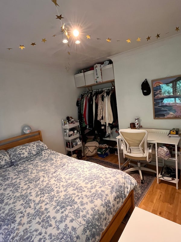 Room Stoford Close in Greater London