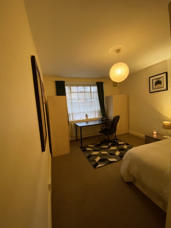Room Myrdle Street in Greater London