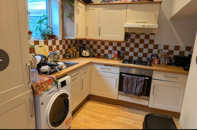 Room Windsor Road in Greater London