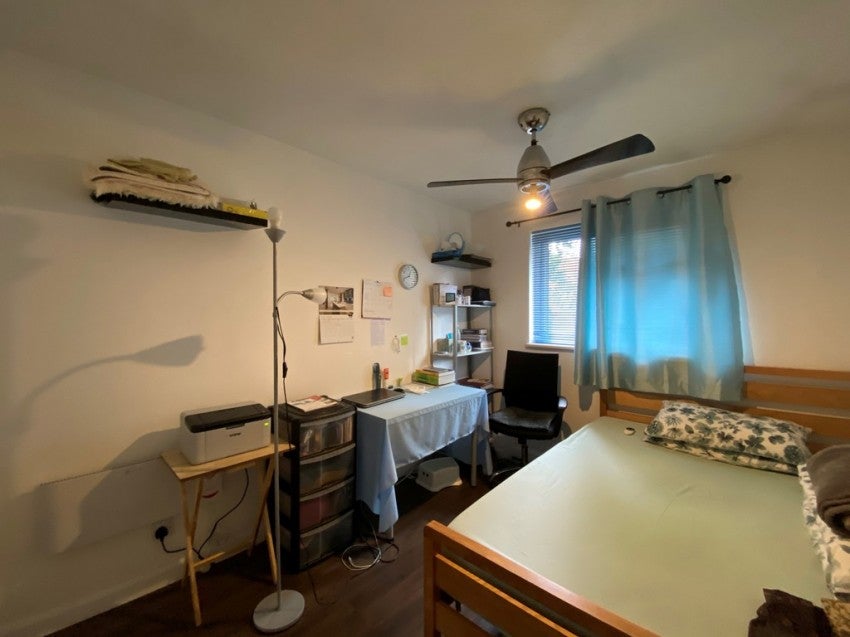Flat Nutfield Court in Southampton