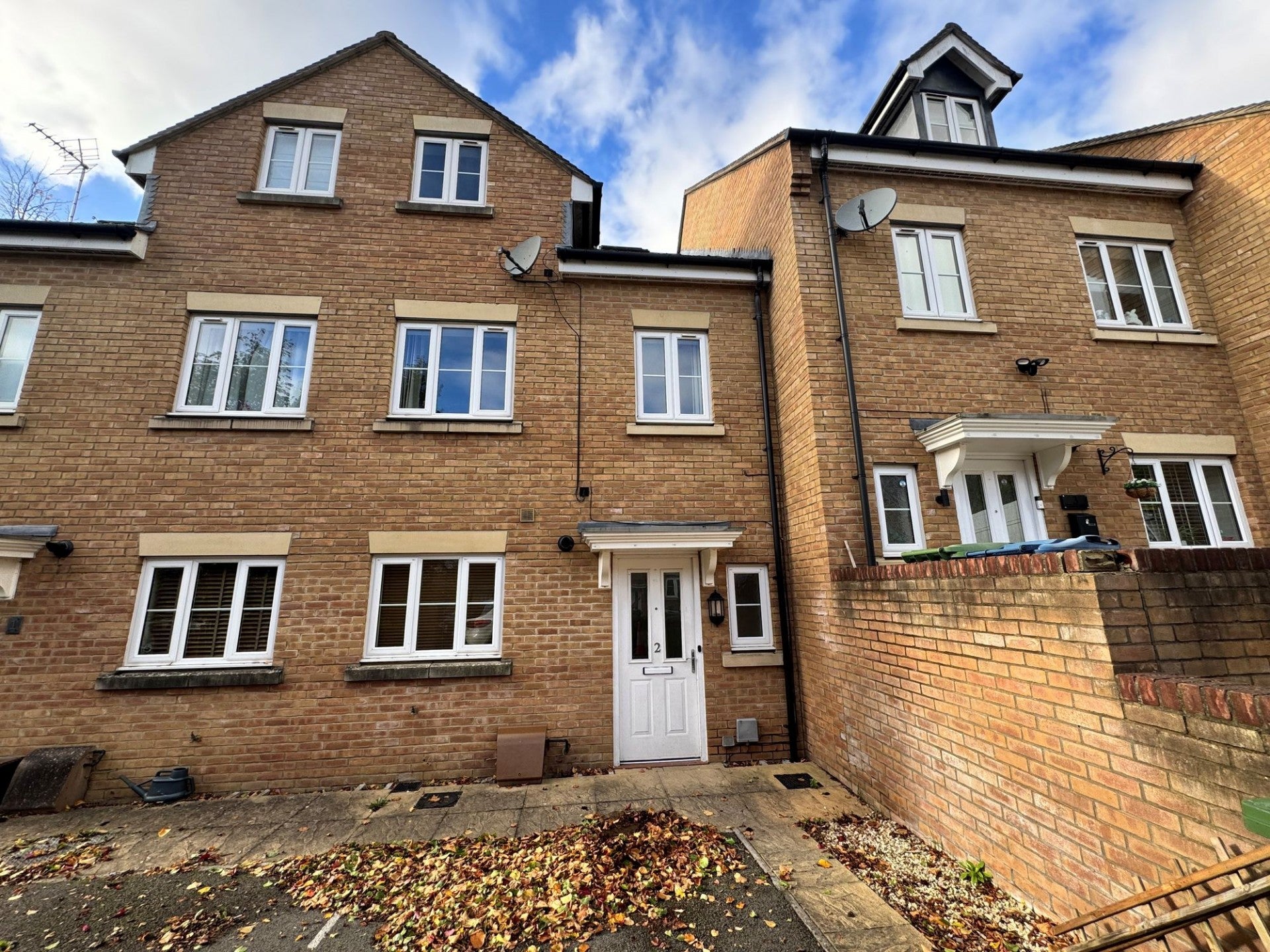 House Rosebery Mews in High Wycombe Community Board