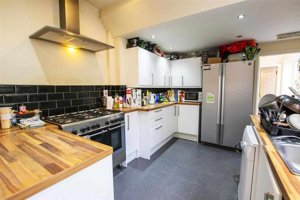 Flat Bournbrook Road in Birmingham