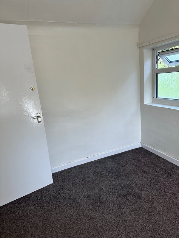 Room St Werburgh's Road in Manchester