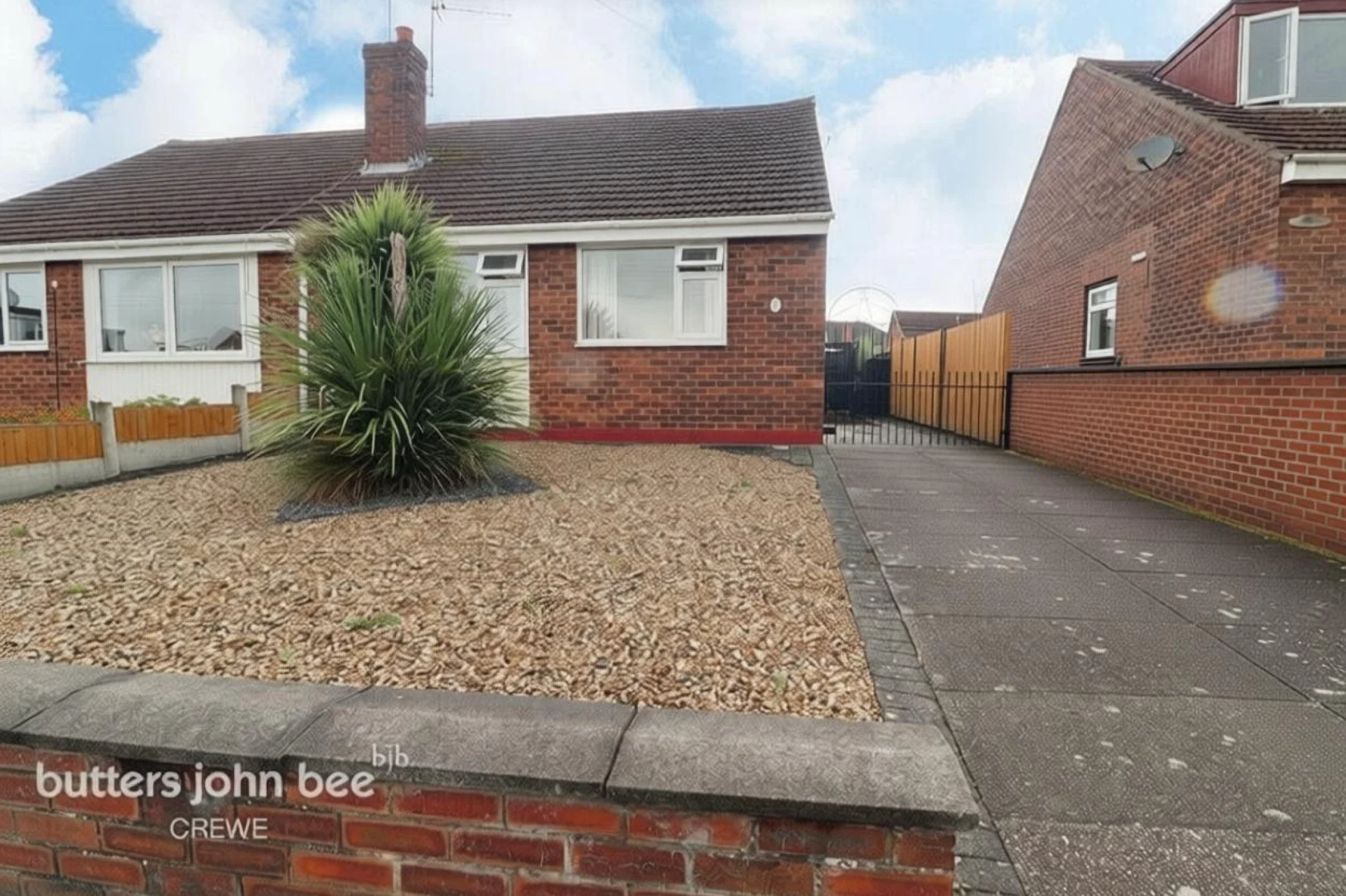 House Linden Drive in Crewe