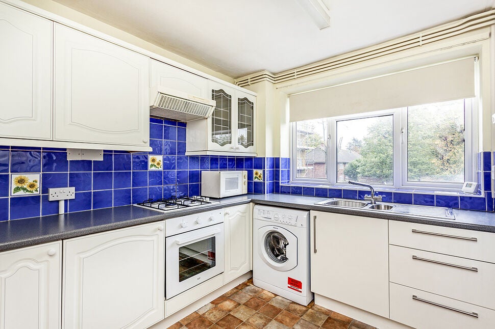 Flat Westcombe Park Road in Greater London