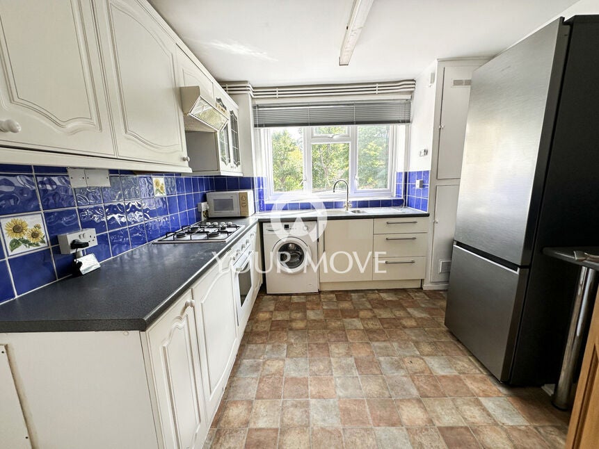 Flat Westcombe Park Road in Greater London