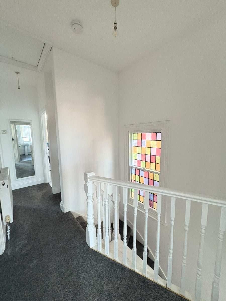 Flat Nibthwaite Road in Greater London