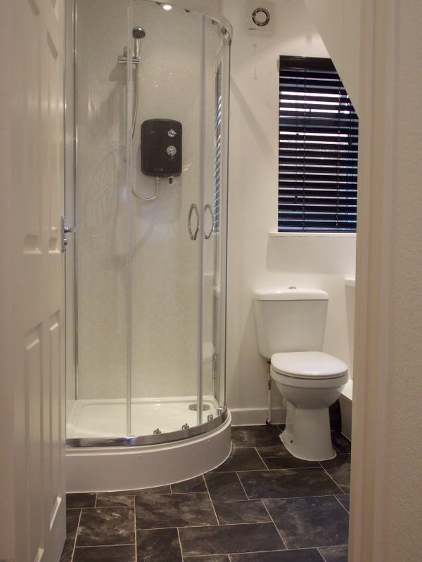 Room Haynes Avenue in Poole