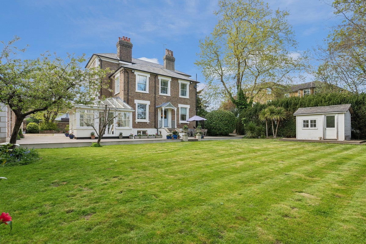 House Churchfields in Hoddesdon