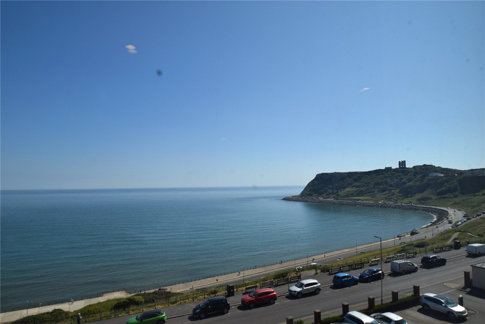 Flat North Marine Road in Scarborough