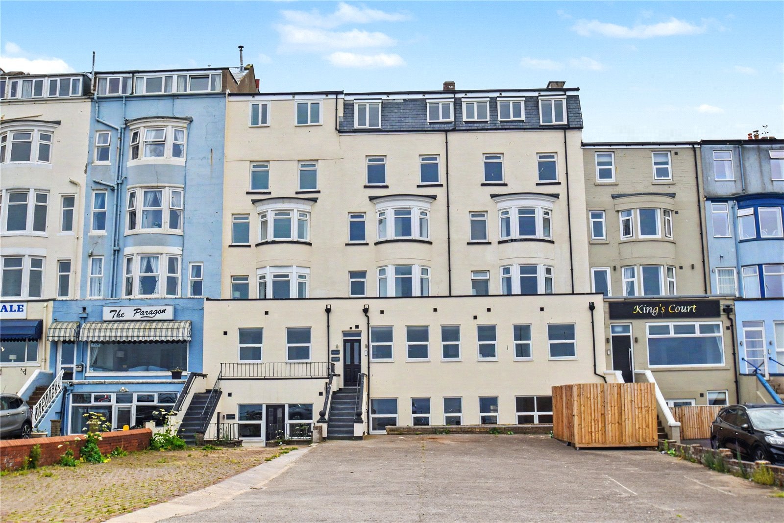 Flat North Marine Road in Scarborough