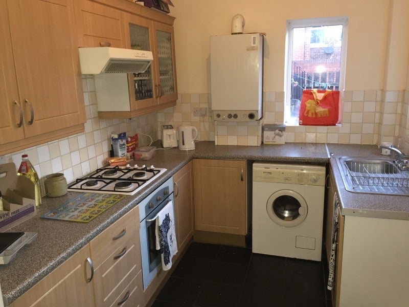 Flat Warwick Street in Newcastle upon Tyne