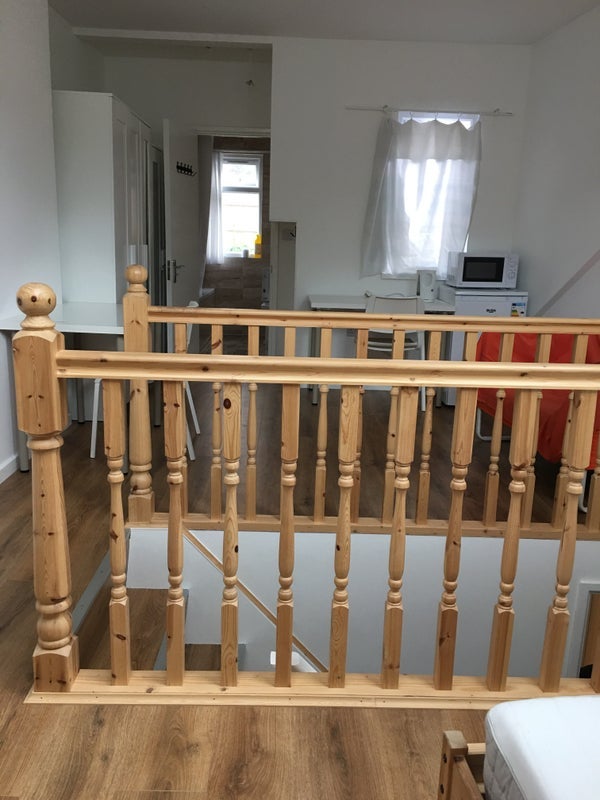 Room Roydene Road in Greater London